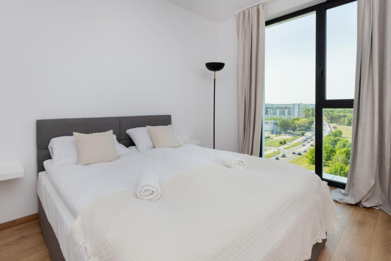 Tarasy Baltyku Apartments & Parking & Balcony By Noclegi Renters Gdańsk Zewnętrze zdjęcie